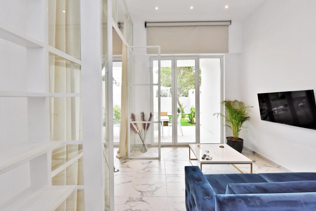 4 Elements Seaside Luxury Suites By Rentalspro Services Nea Moudania Halkidiki Εξωτερικό φωτογραφία