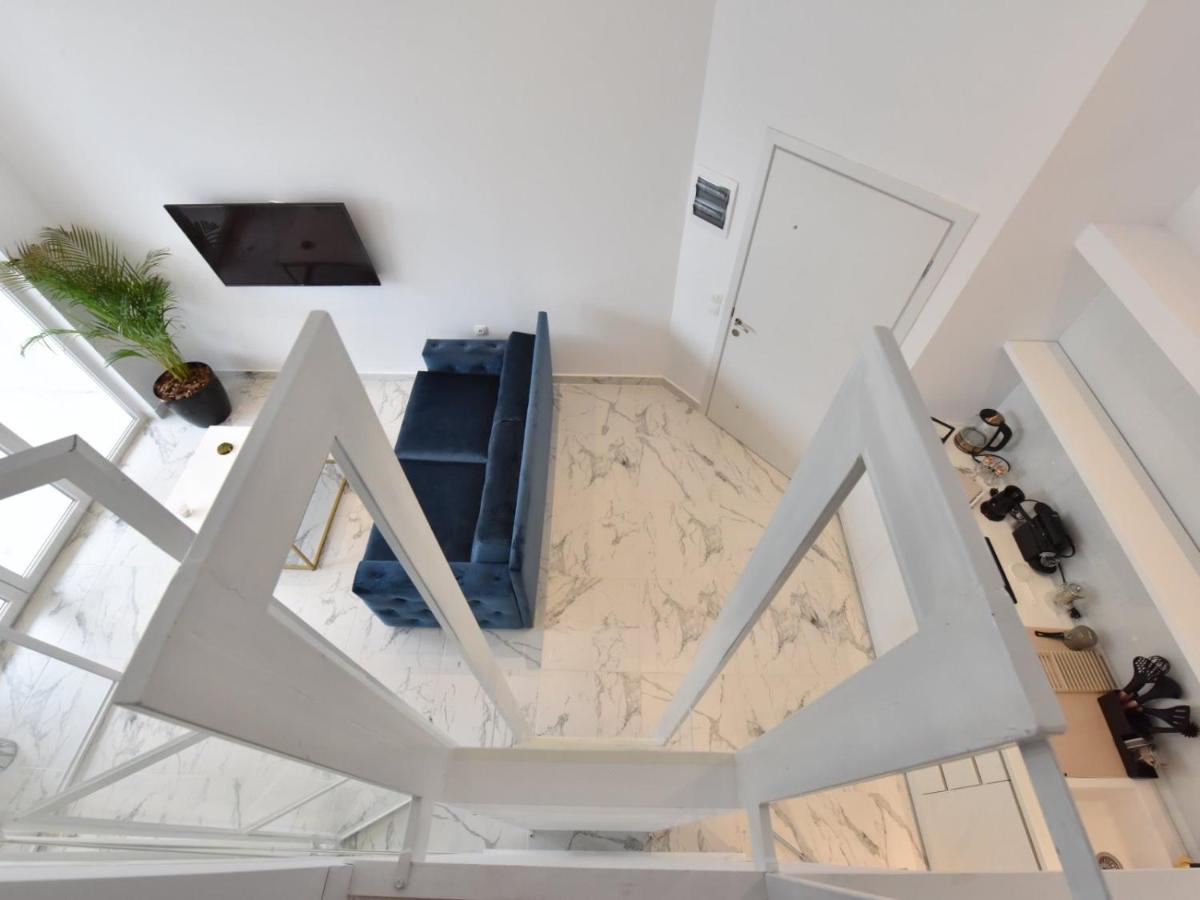 4 Elements Seaside Luxury Suites By Rentalspro Services Nea Moudania Halkidiki Εξωτερικό φωτογραφία